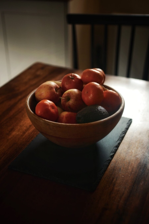Photo of a fruit bowl on a table